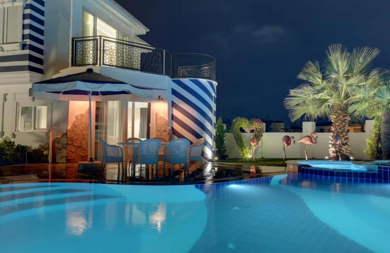 Exquisite Villa With Private Pool In Antalya Μπέλεκ